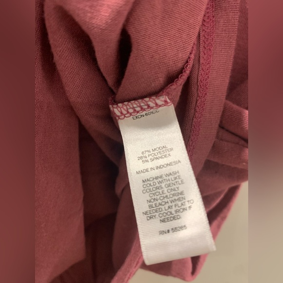 Deep v lace up pink top. Size small. - Picture 2 of 7